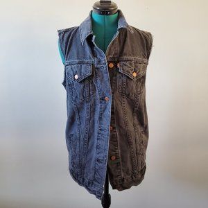 Levi's Sleeveless Denim Vest Jacket (Size S)